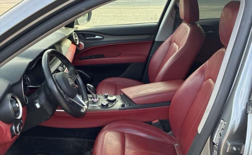 alfa romeo stelvio 2018 ZASFAKBN9J7B71390 image alfa romeo stelvio 2018 ZASFAKBN9J7B71390 image